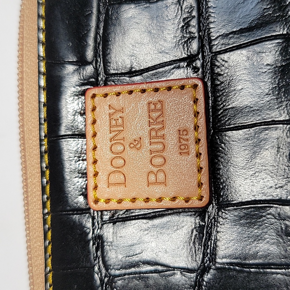 Dooney & Bourke 1975 Wallet